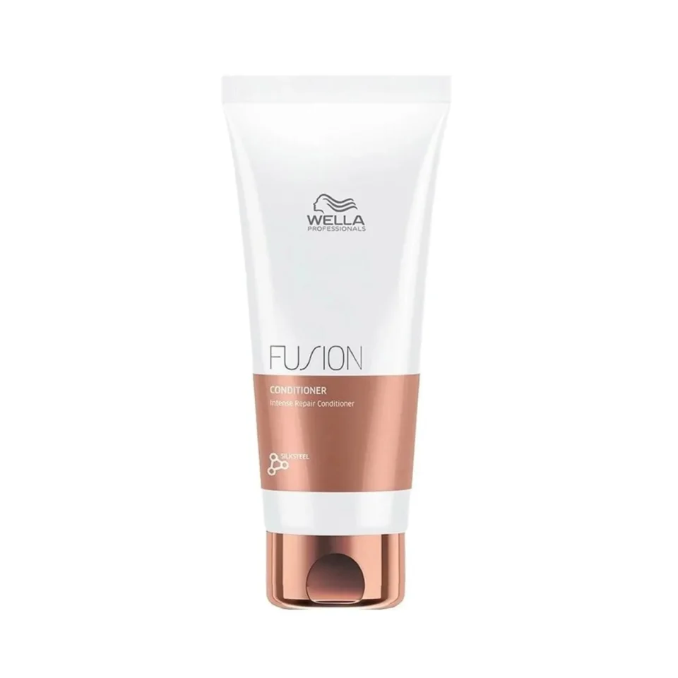 Balsam pentru par deteriorat, Wella Professionals, Fusion Intense Repair Conditioner, 200ml