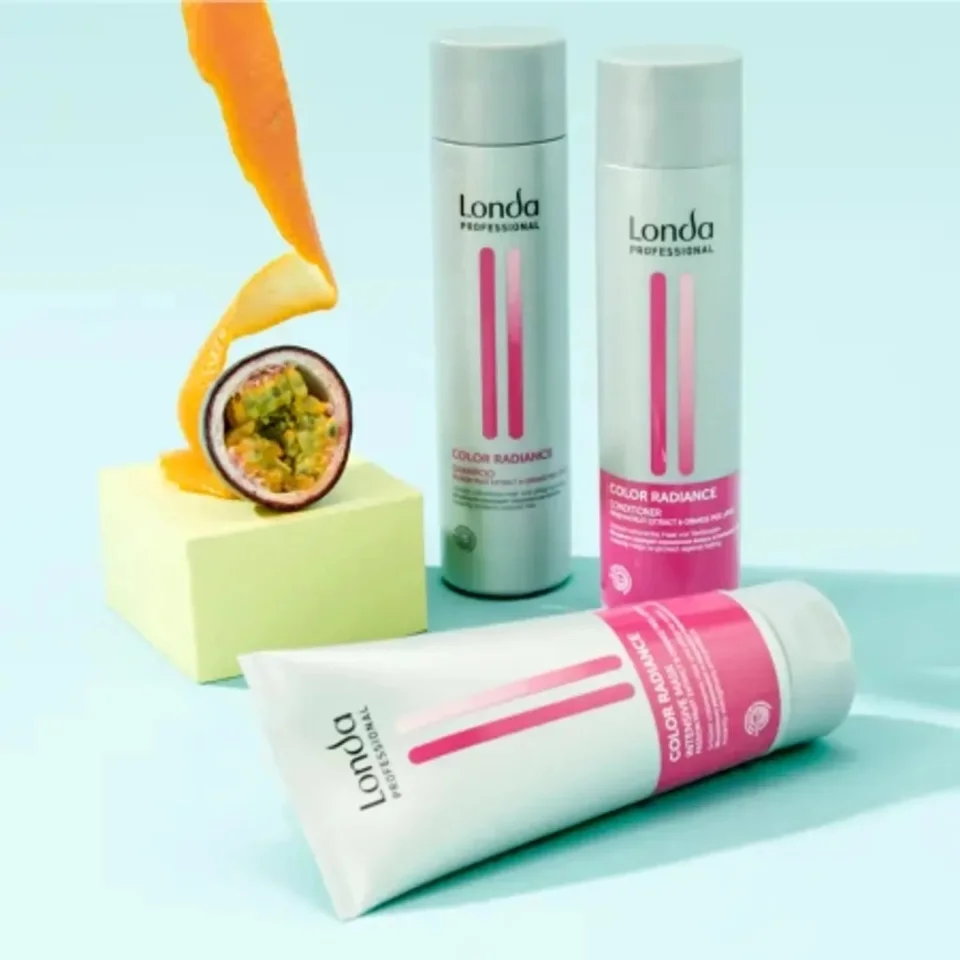 Pachet pentru părul vopsit Londa Professional Color Radiance Shampoo, 1000 ml x 3 buc. — imagine 5