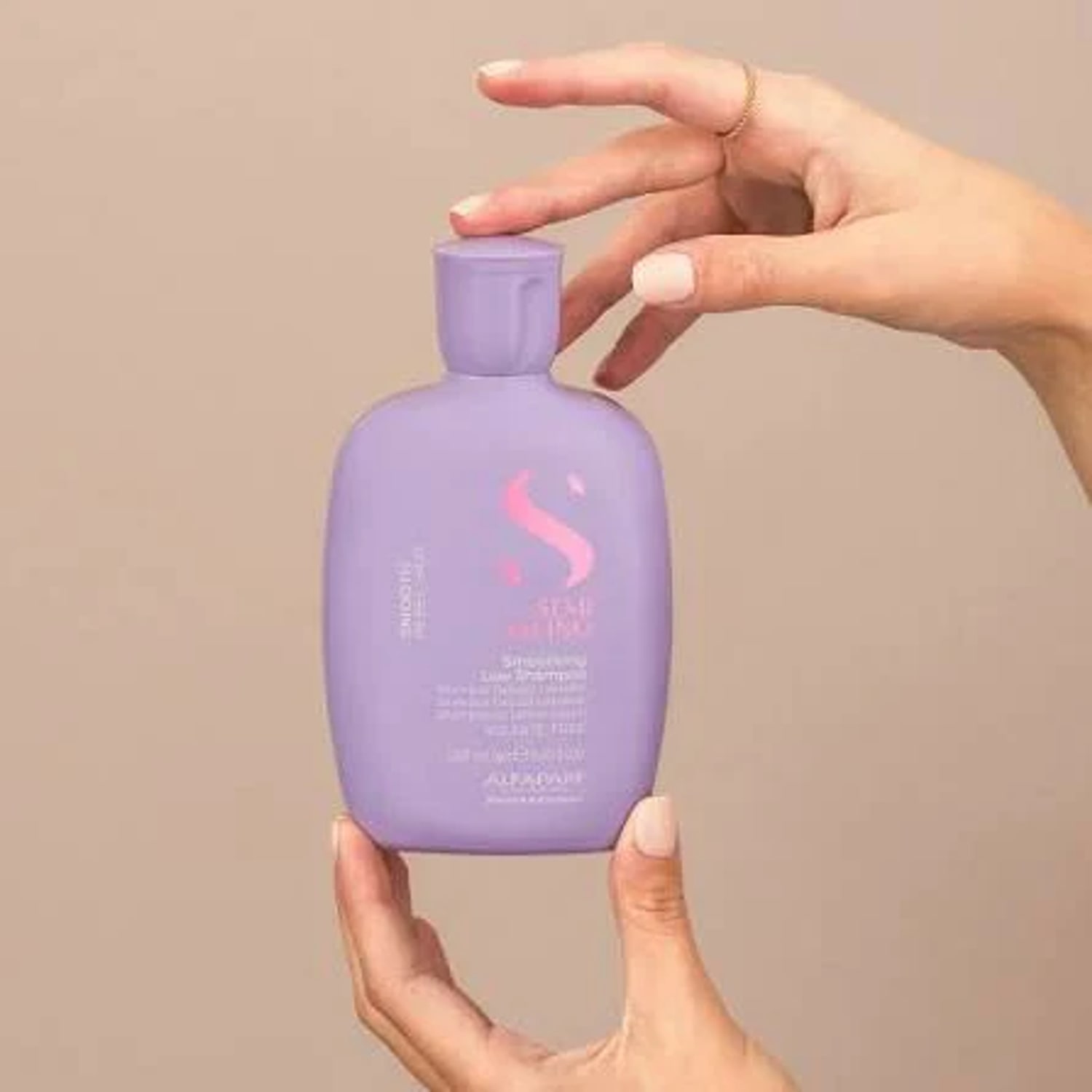 Șampon pentru netezirea părului rebel, Alfaparf Milano, Smoothing Low Shampoo, 250 ml — imagine 2